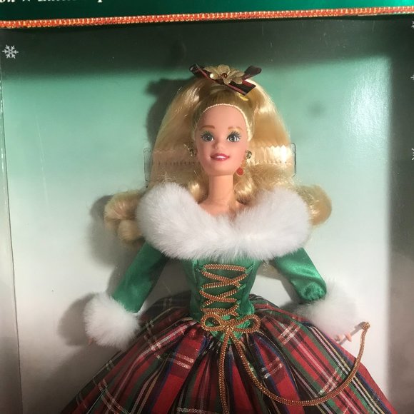 Happy Holidays Gala Barbie 1995 New - Picture 2 of 9